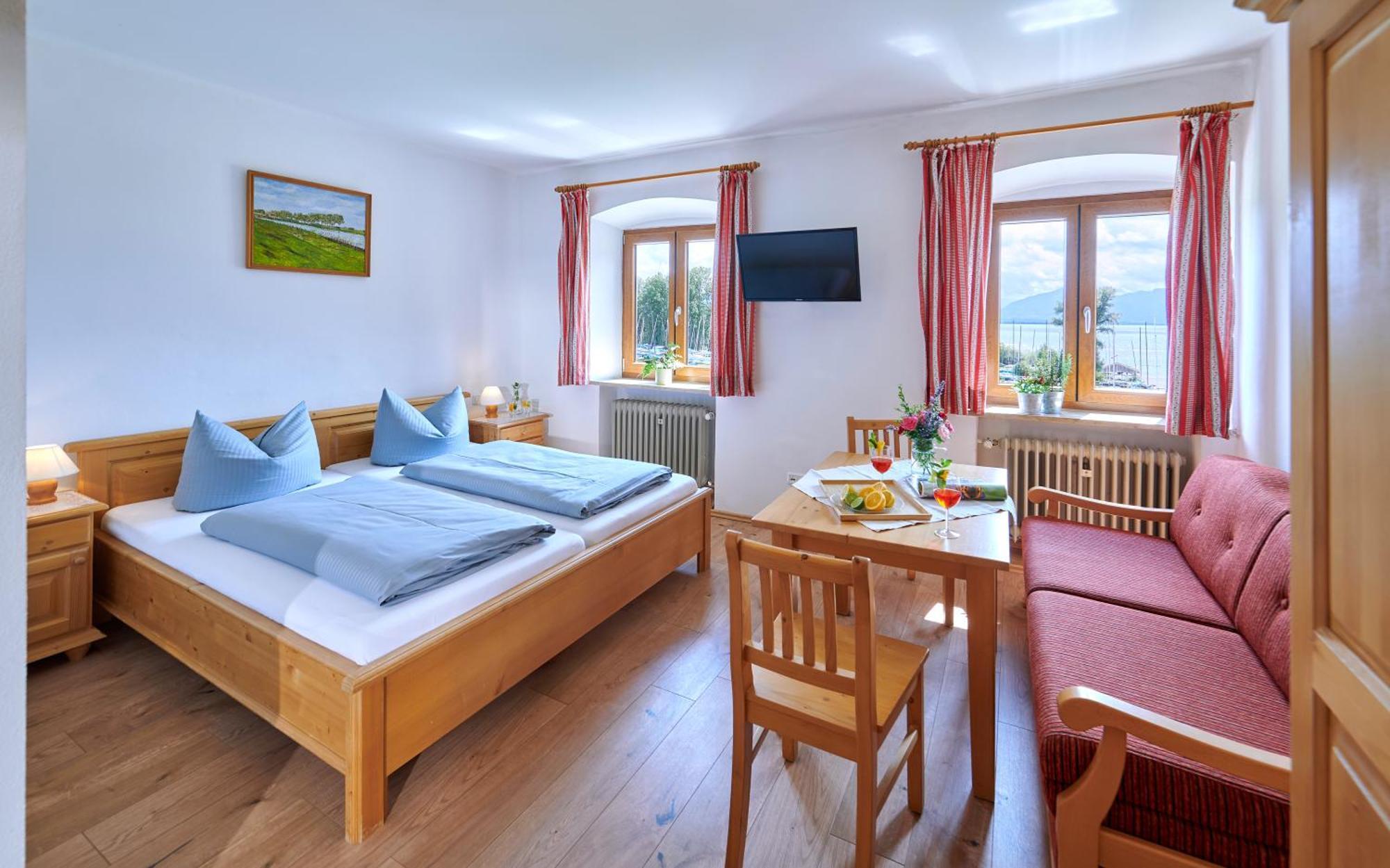 Urlaubsbauernhof Kirchmaier * Chieming